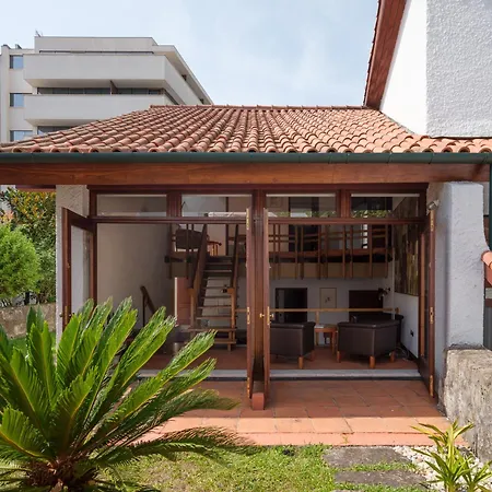 Casa D'abreu Neto - Siza's First Work Matosinhos (Porto)