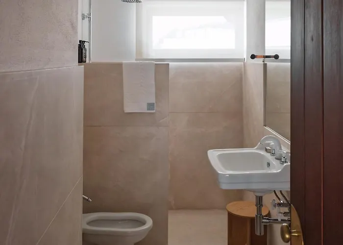 Casa D'abreu Neto - Siza's First Work Matosinhos (Porto)